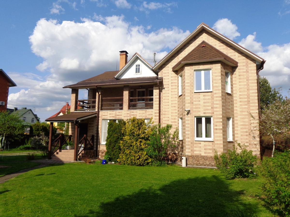 Продам коттедж  в Одинцовском районе в Митькино