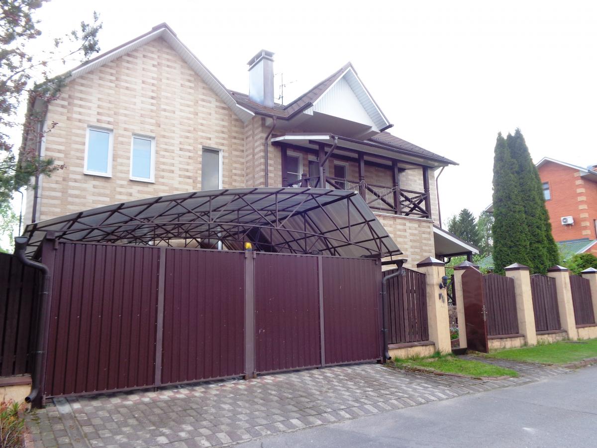 Продам коттедж  в Одинцовском районе в Митькино