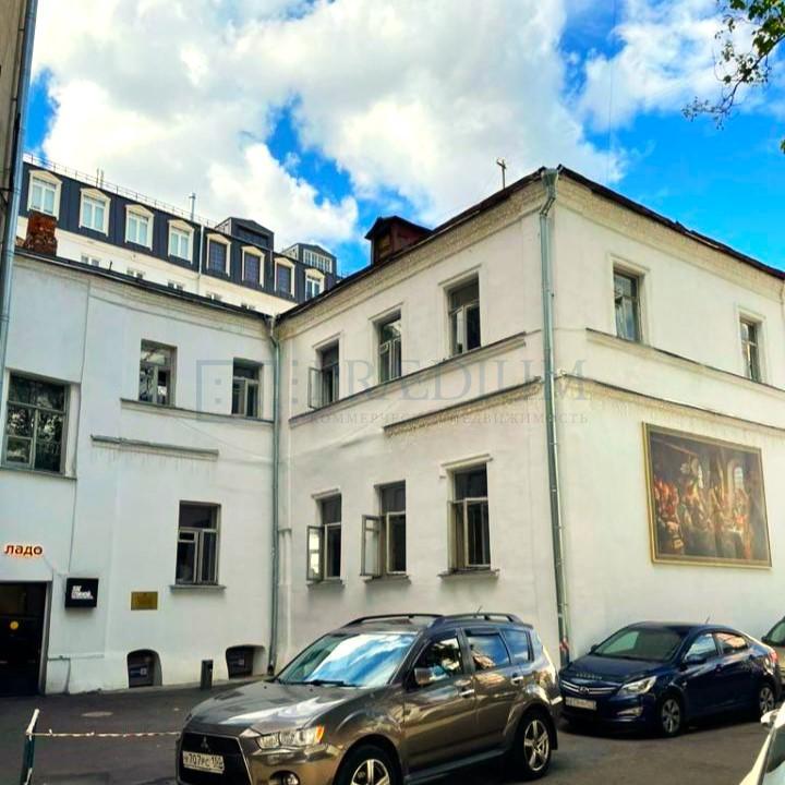 Продам торговое помещение в Москве, д 9 стр 2