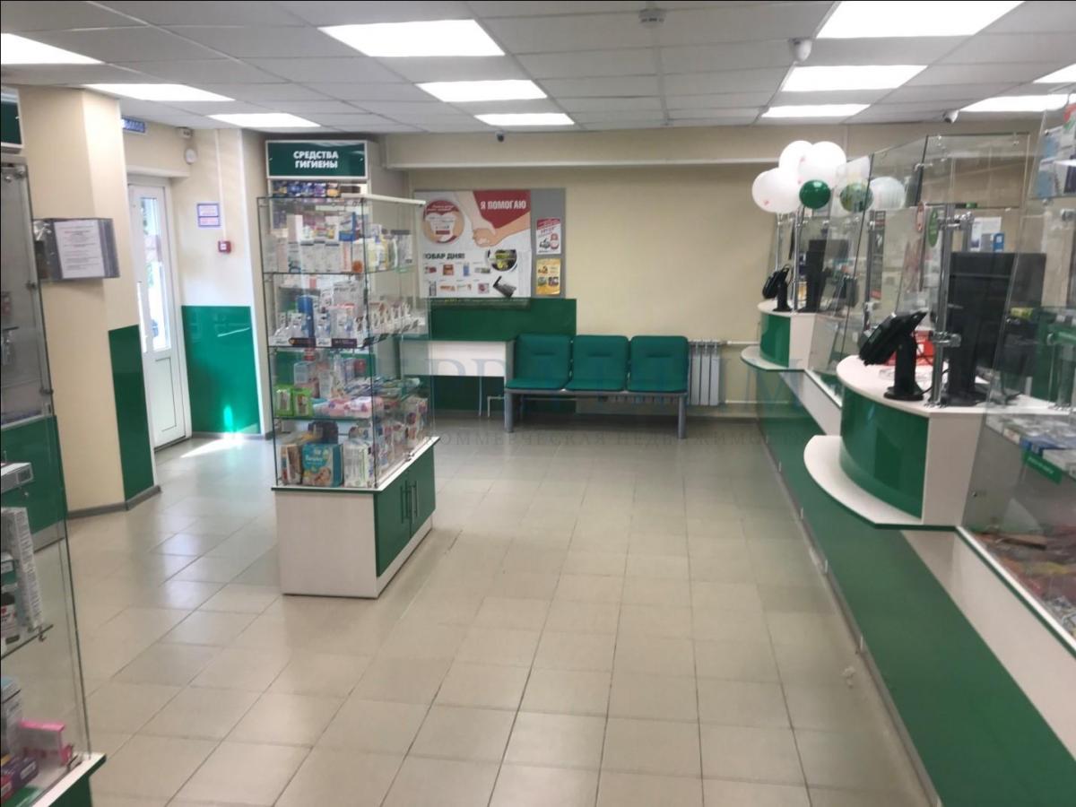 Продам торговое помещение в Москве, д 13