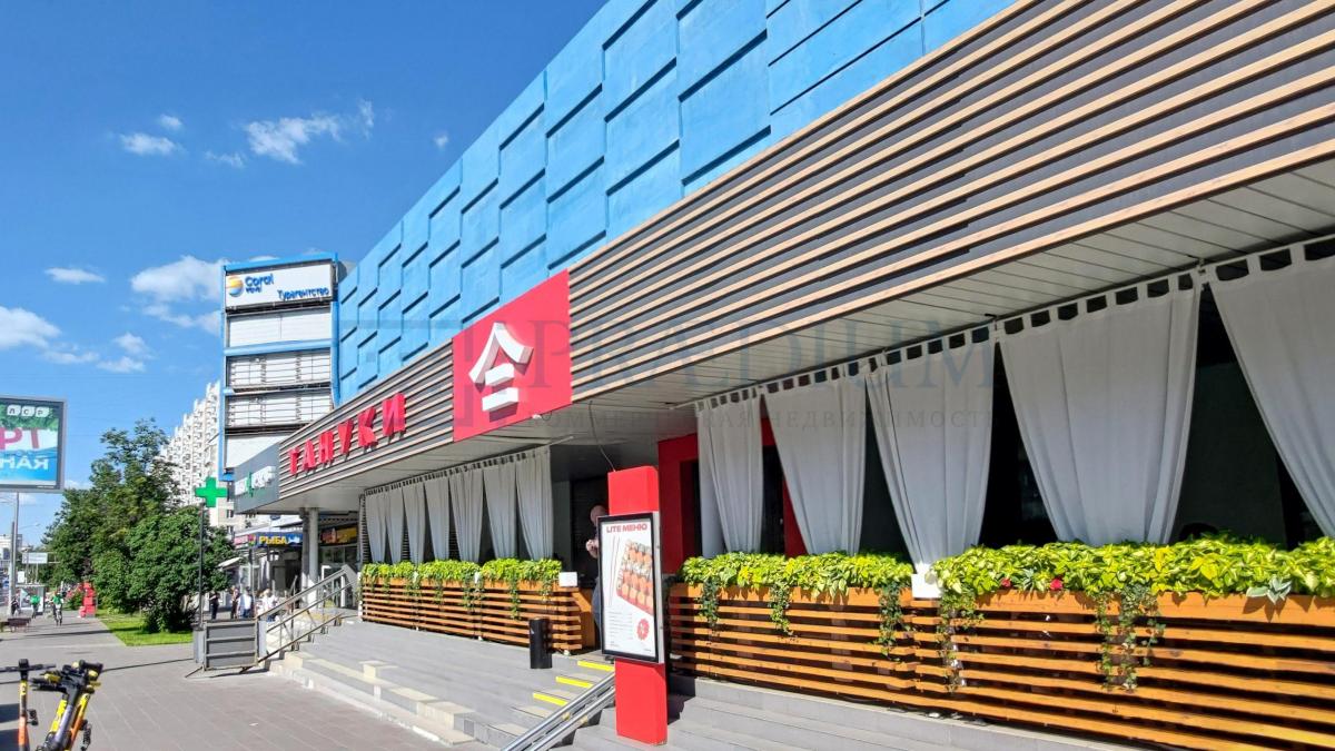 Сдается торговое помещение в Москве, д 22/2