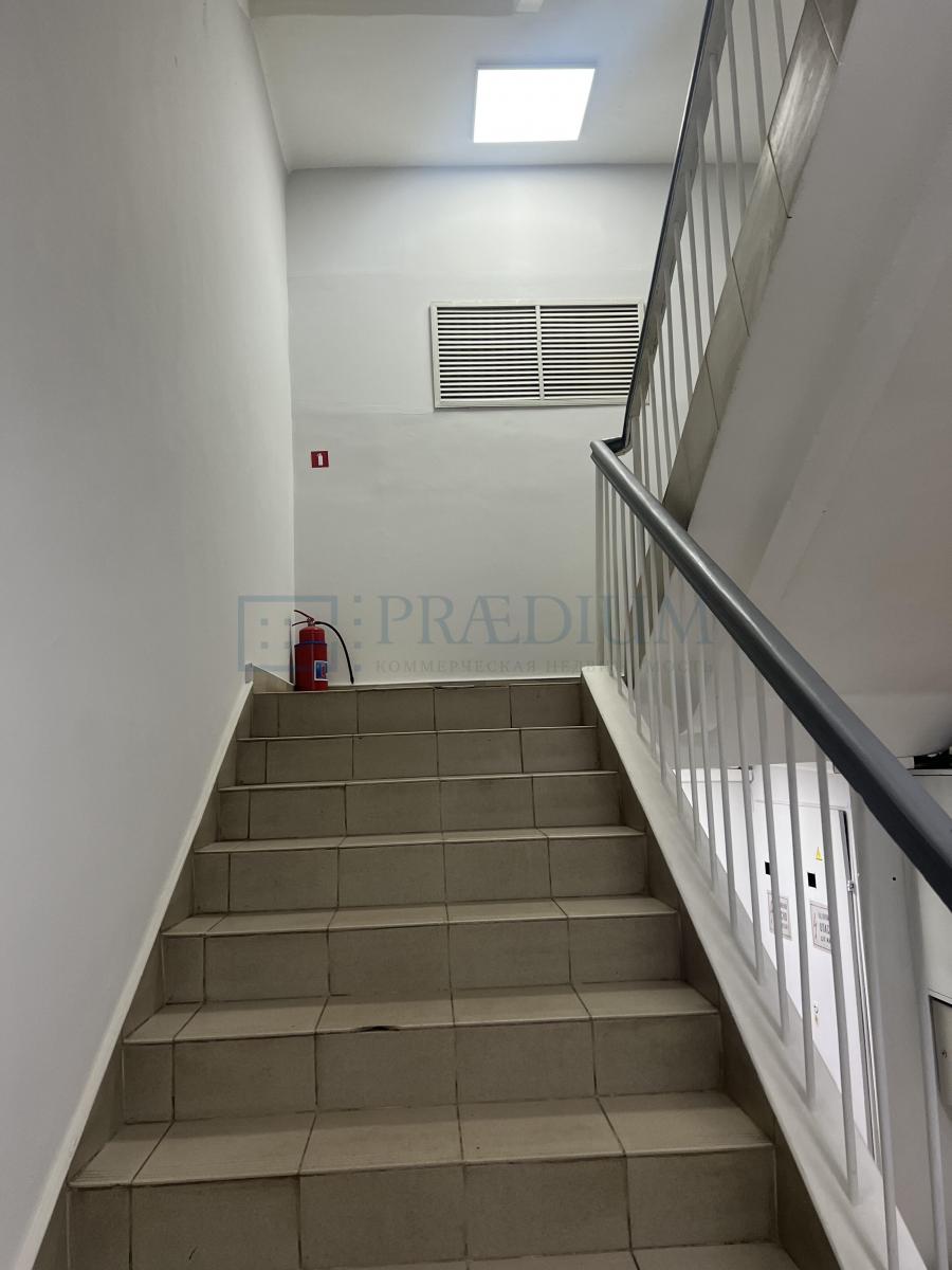 Продам офис в Москве, д 5/7