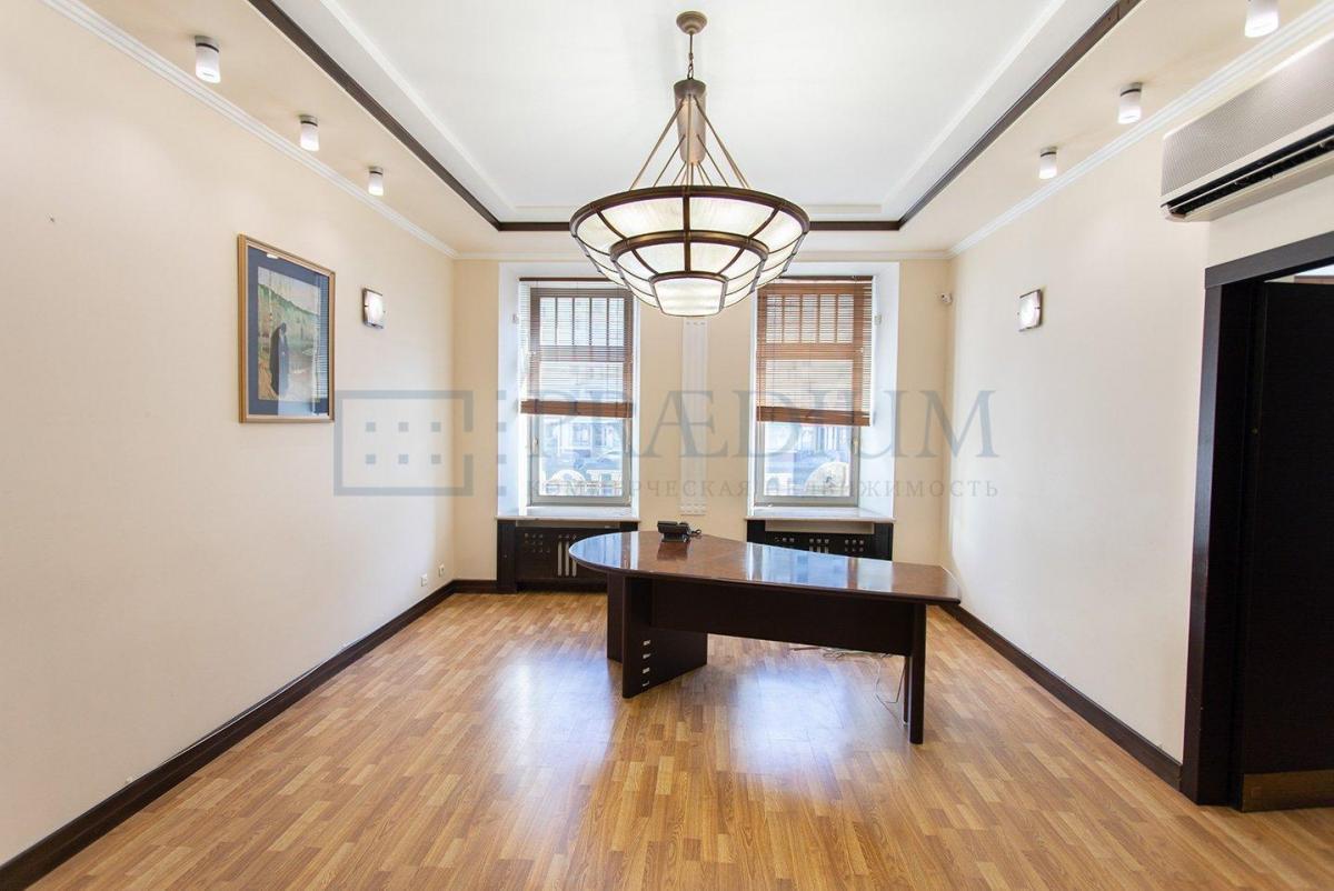 Сдается офис в Москве, д 7 стр 1