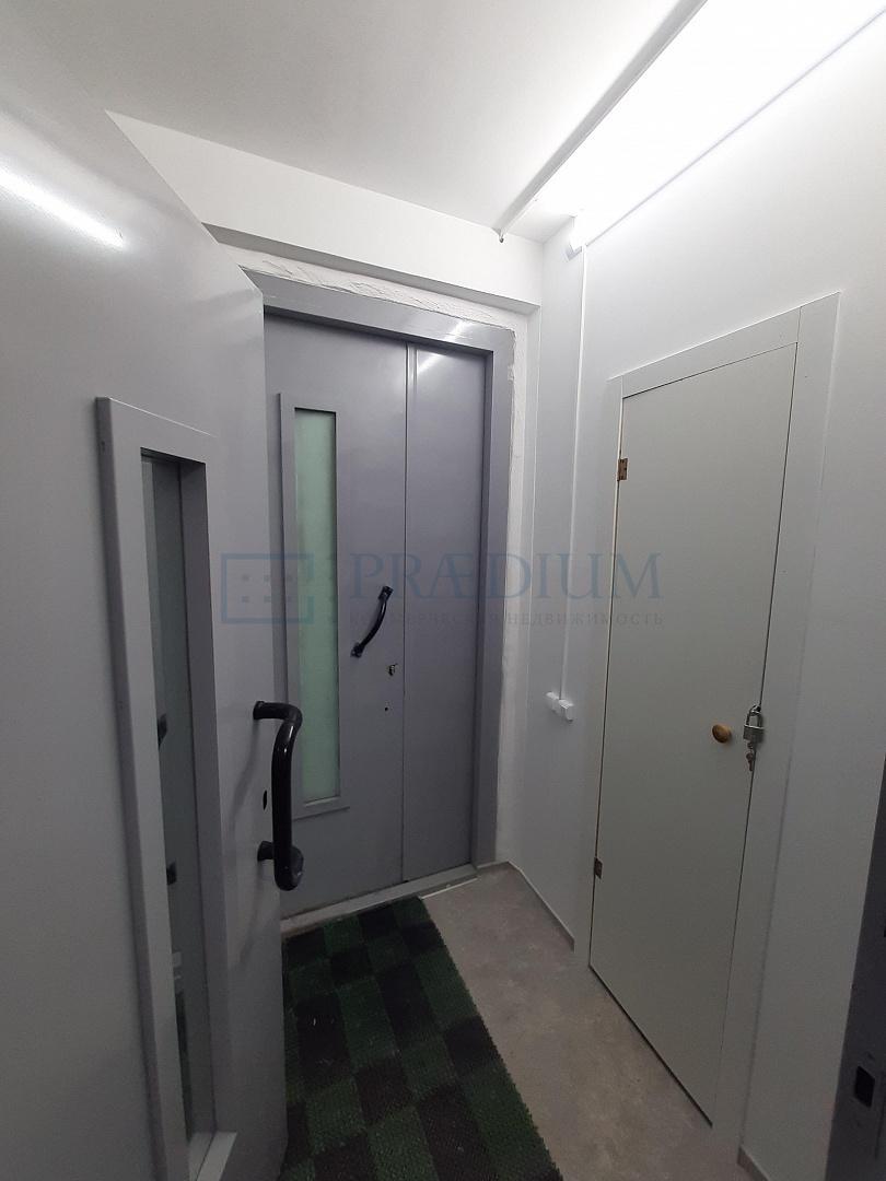 Продам торговое помещение в Москве, д 33