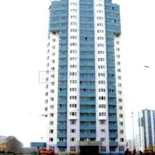 Продам торговое помещение в Москве, д 32