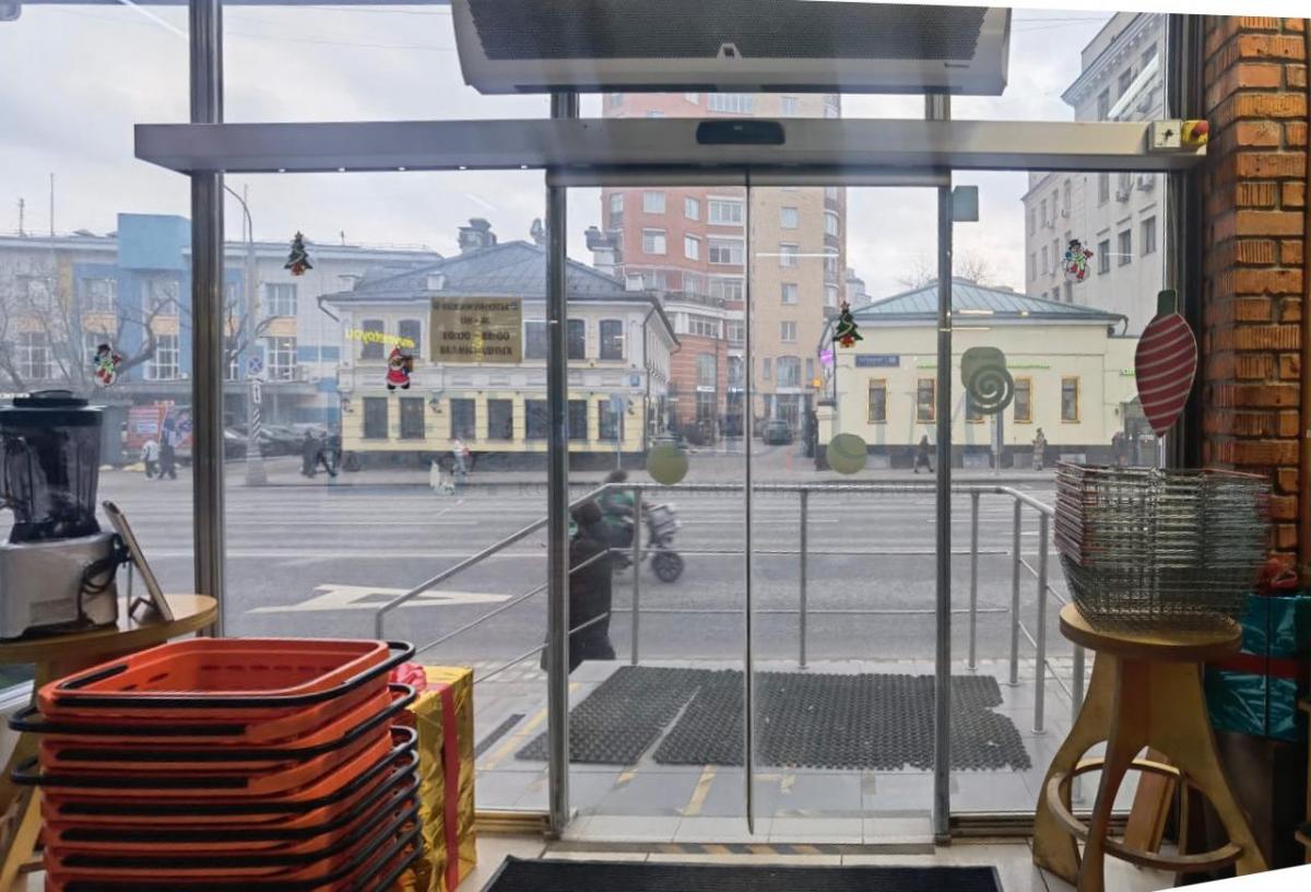 Сдается торговое помещение в Москве, д 25-27