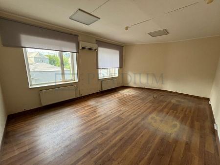 Сдается торговое помещение в Москве, д 18 стр 1