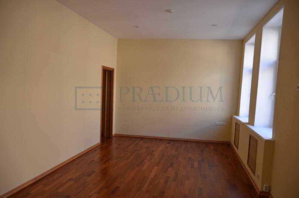 Продам офис в Москве, д 10Б