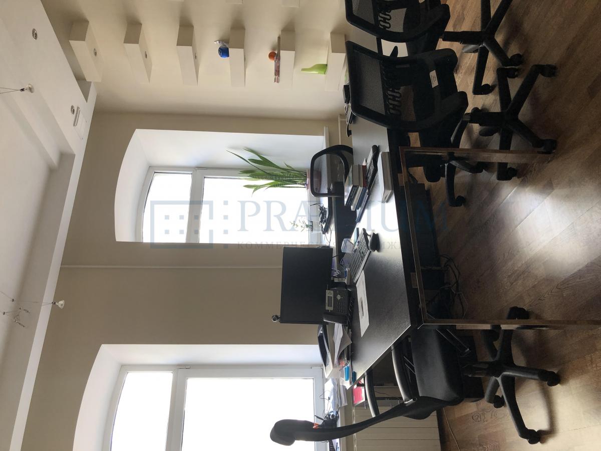 Продам офис в Москве, д 10 стр 1