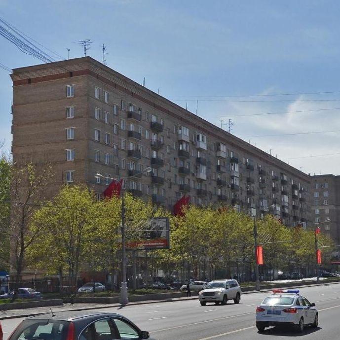 Продам торговое помещение в Москве, д 9 к 1