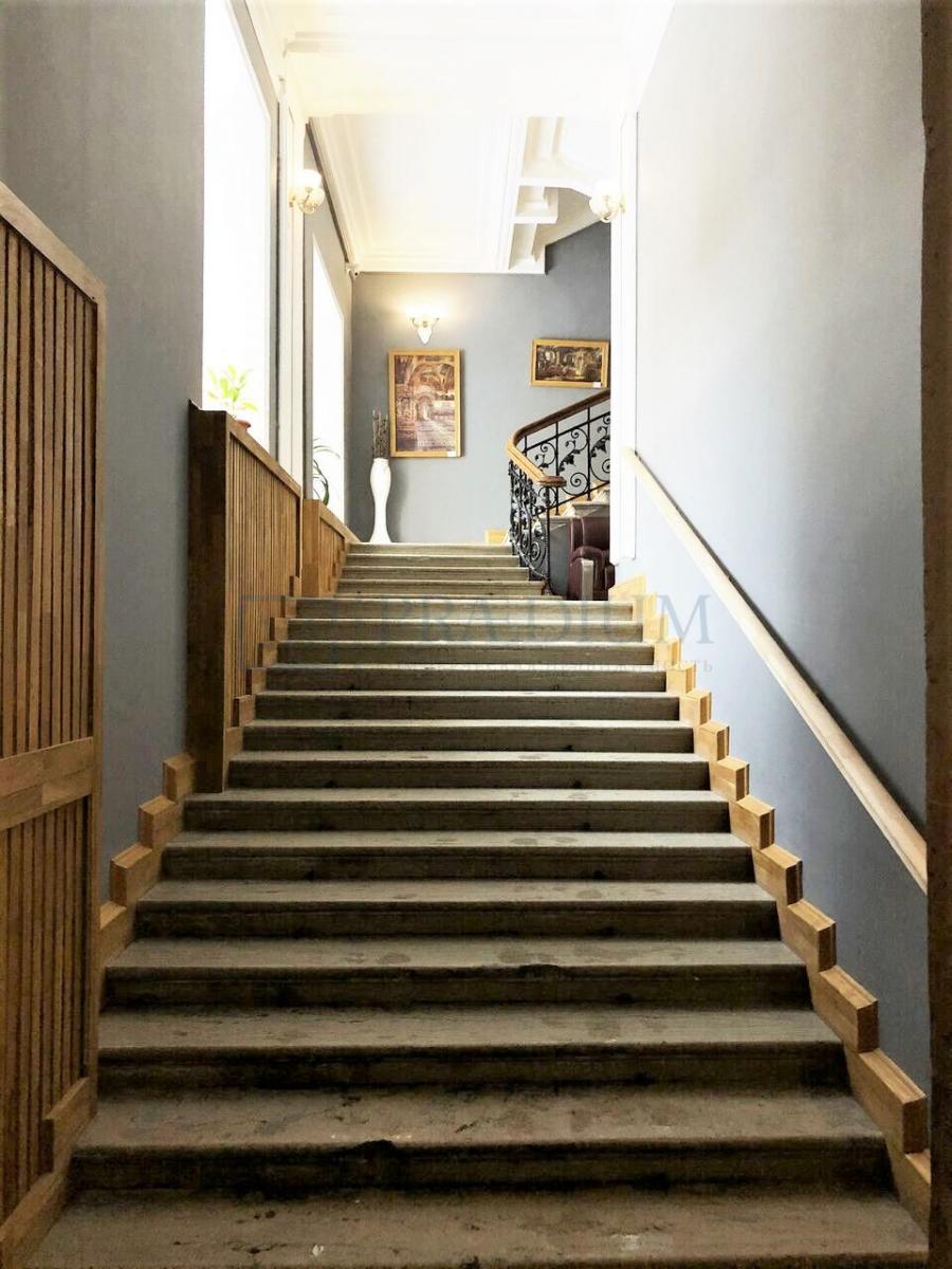 Продам офис в Москве, д 10/1