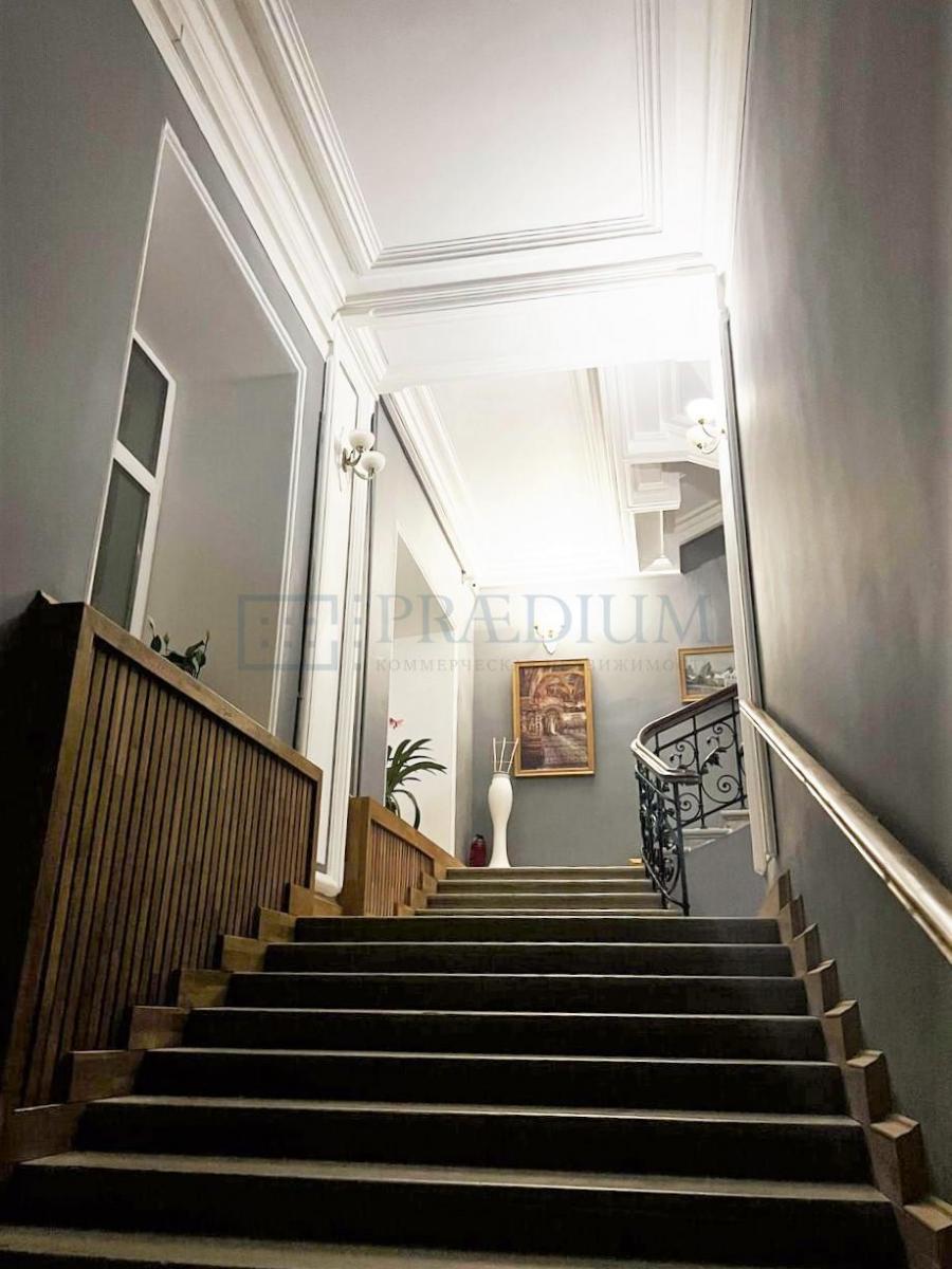 Продам офис в Москве, д 10/1