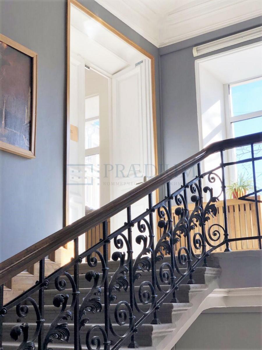 Продам офис в Москве, д 10/1