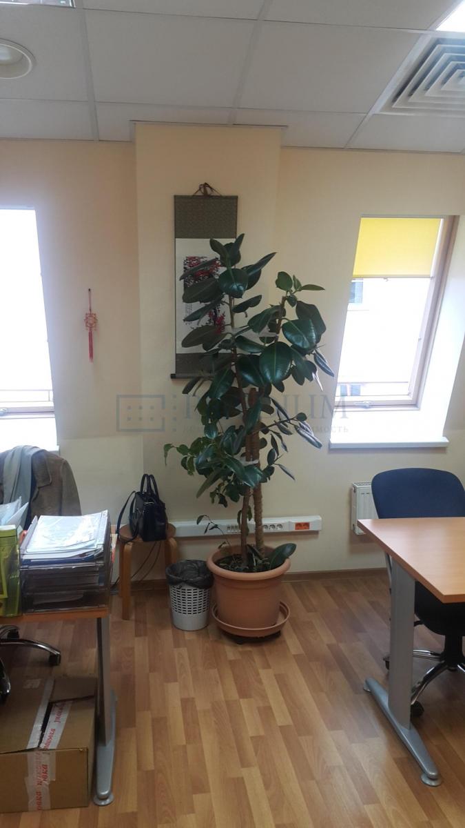 Продам офис в Москве, д 14/16 стр 1