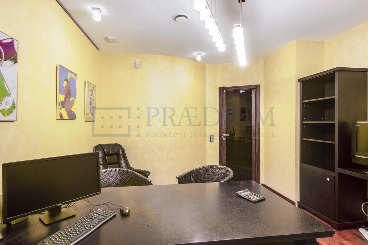 Продам офис в Москве, д 5 стр 8