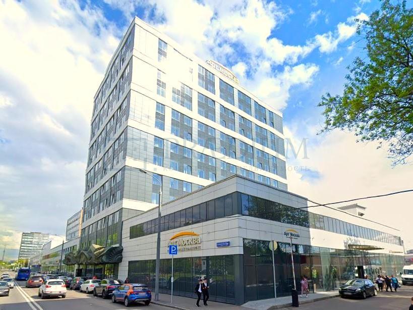 Продам торговое помещение в Москве, д 6А