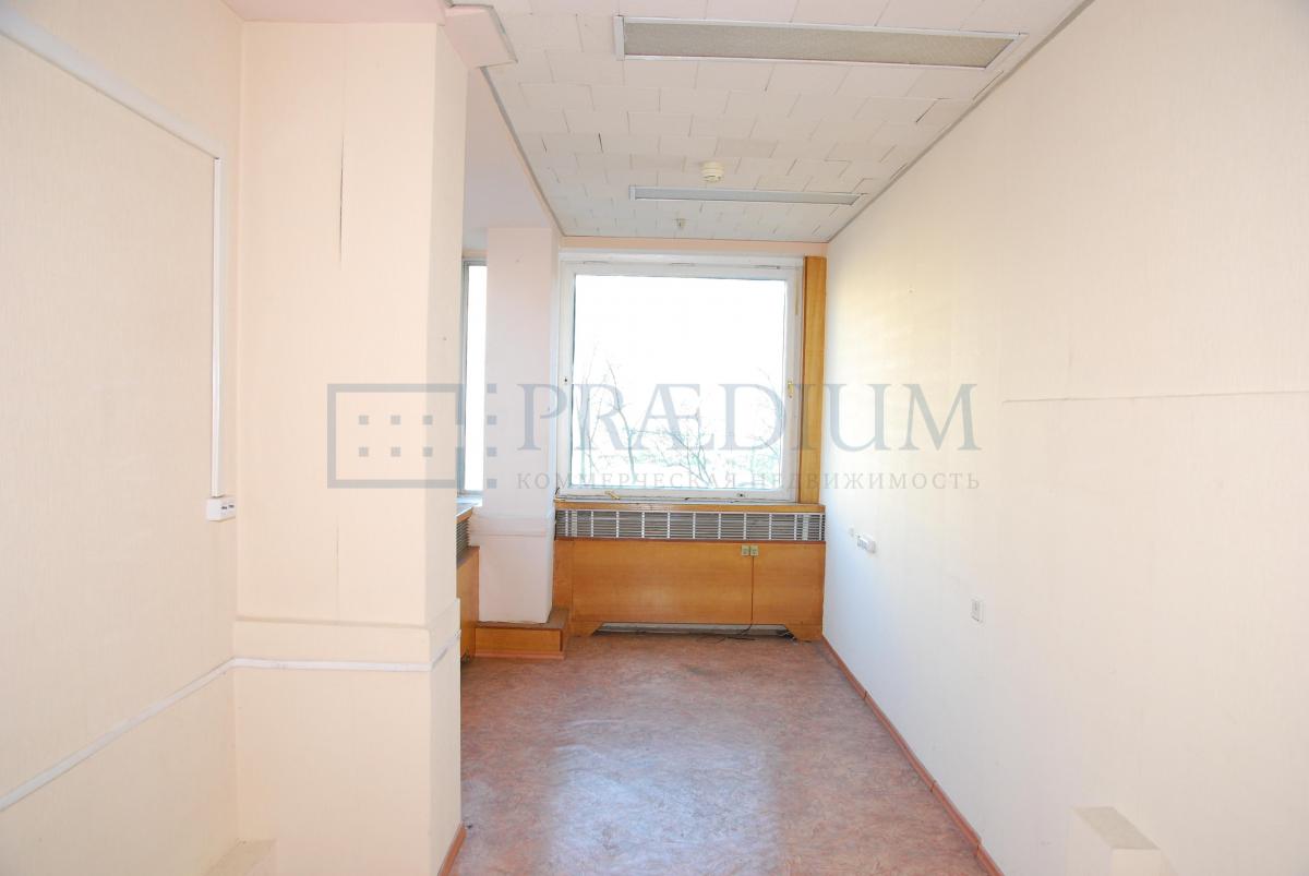 Продам офис в Москве, д 8