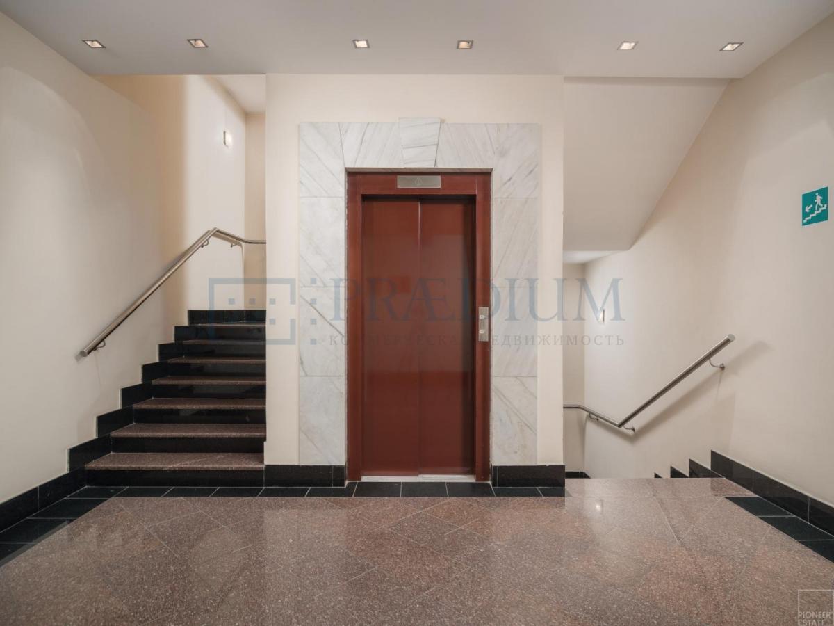 Продам офис в Москве, д 17Б