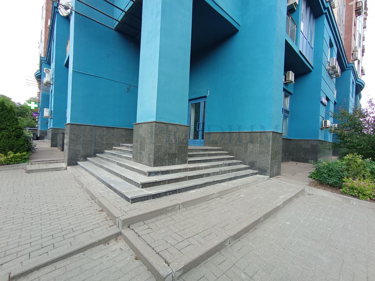 Сдается торговое помещение в Москве, д 17 к 1