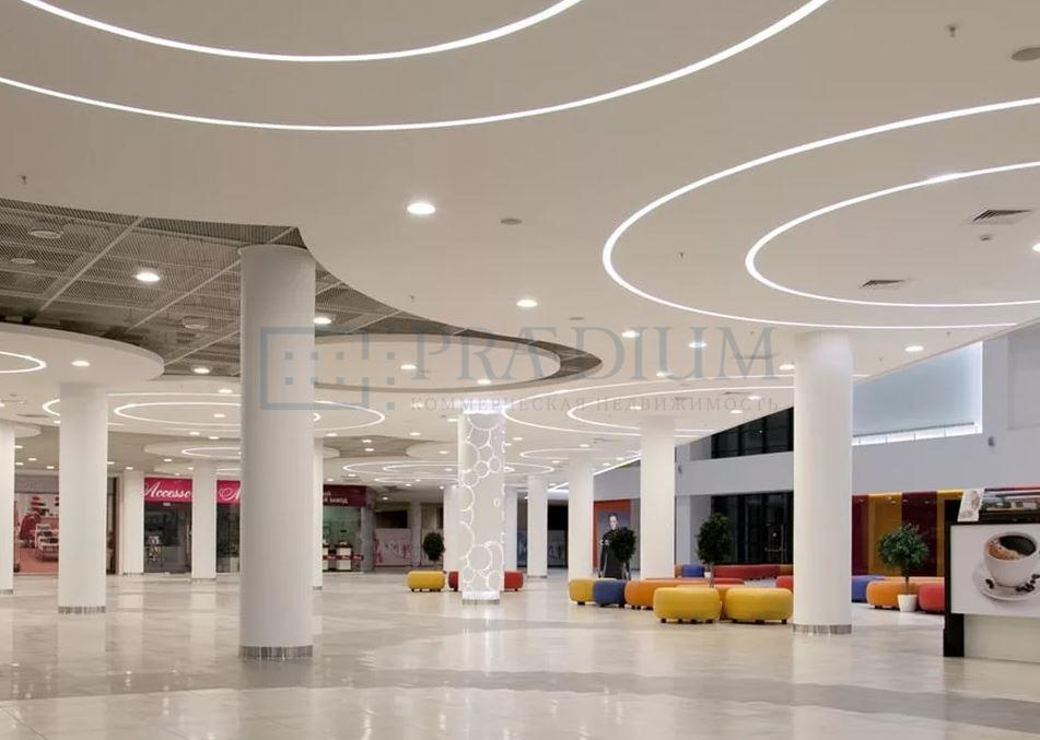 Продам торговое помещение в Москве, д 10