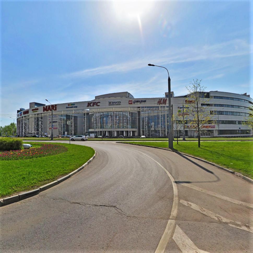 Продам торговое помещение в Москве, д 10