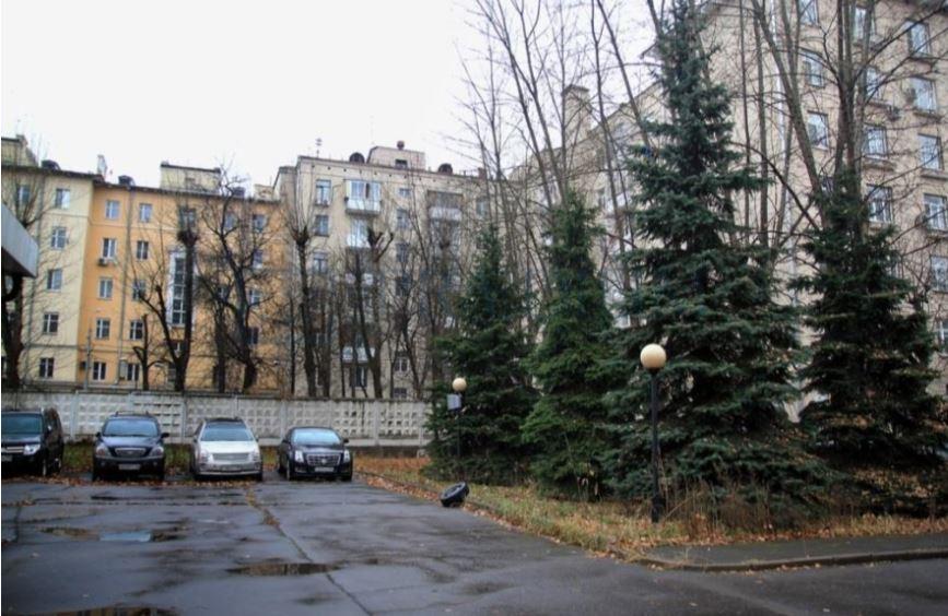 Продам торговое помещение в Москве, Варшавское шоссе, д 66 к 2