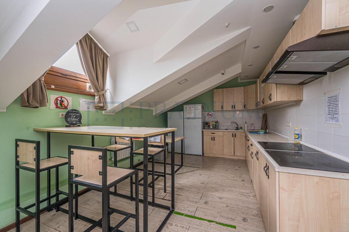 Продам офис в Москве, д 42 стр 4