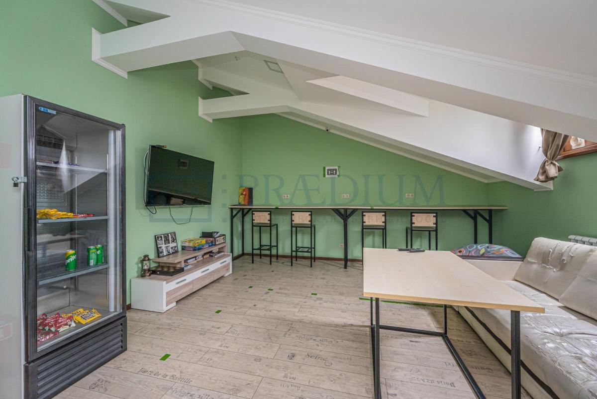 Продам офис в Москве, д 42 стр 4