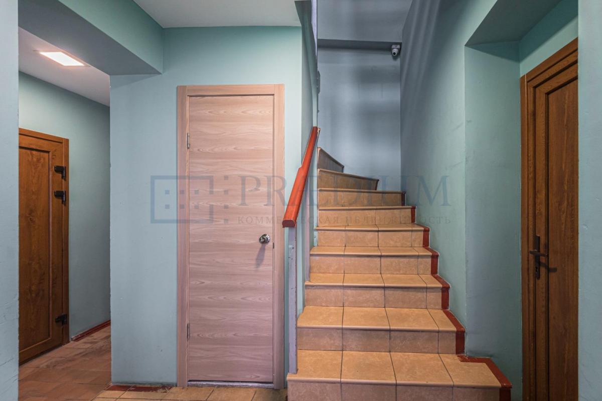 Продам офис в Москве, д 42 стр 4