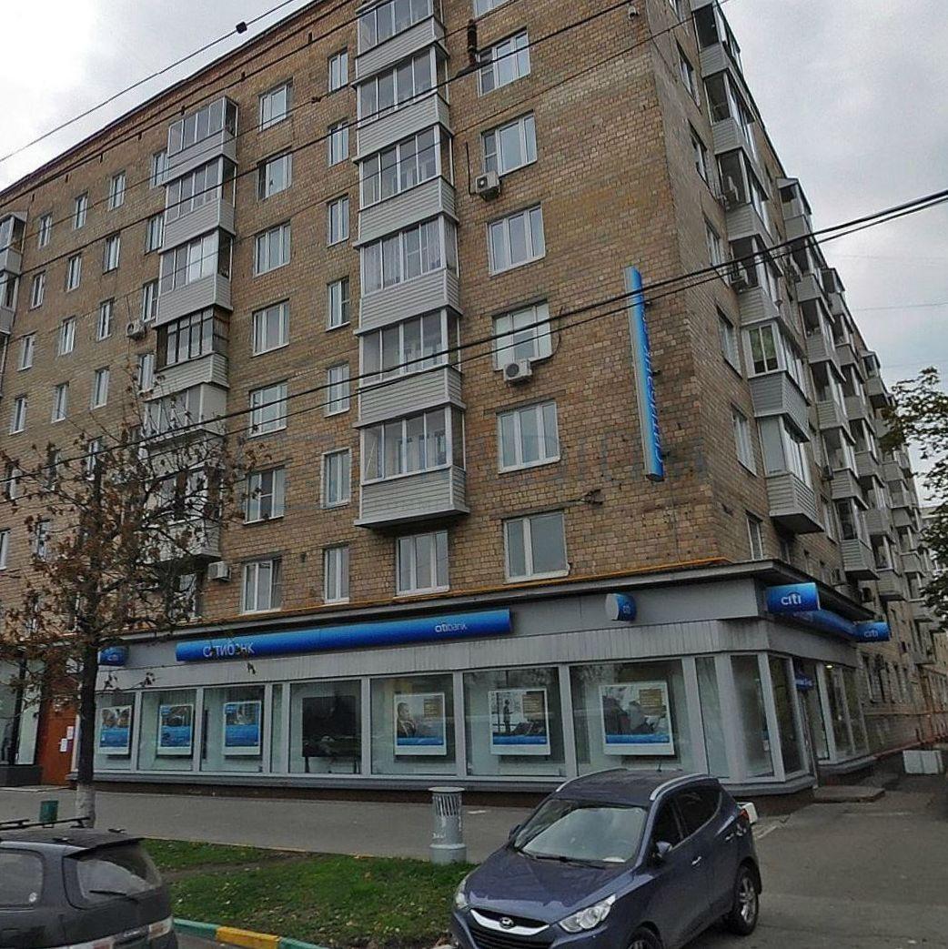 Продам торговое помещение в Москве, д 72
