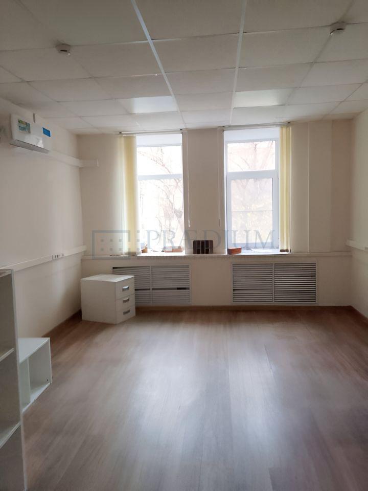 Сдается офис в Москве, д 8