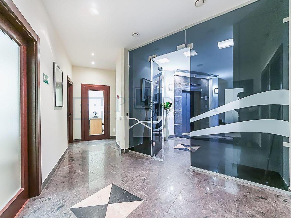 Продам офис в Москве, д 8 стр 4