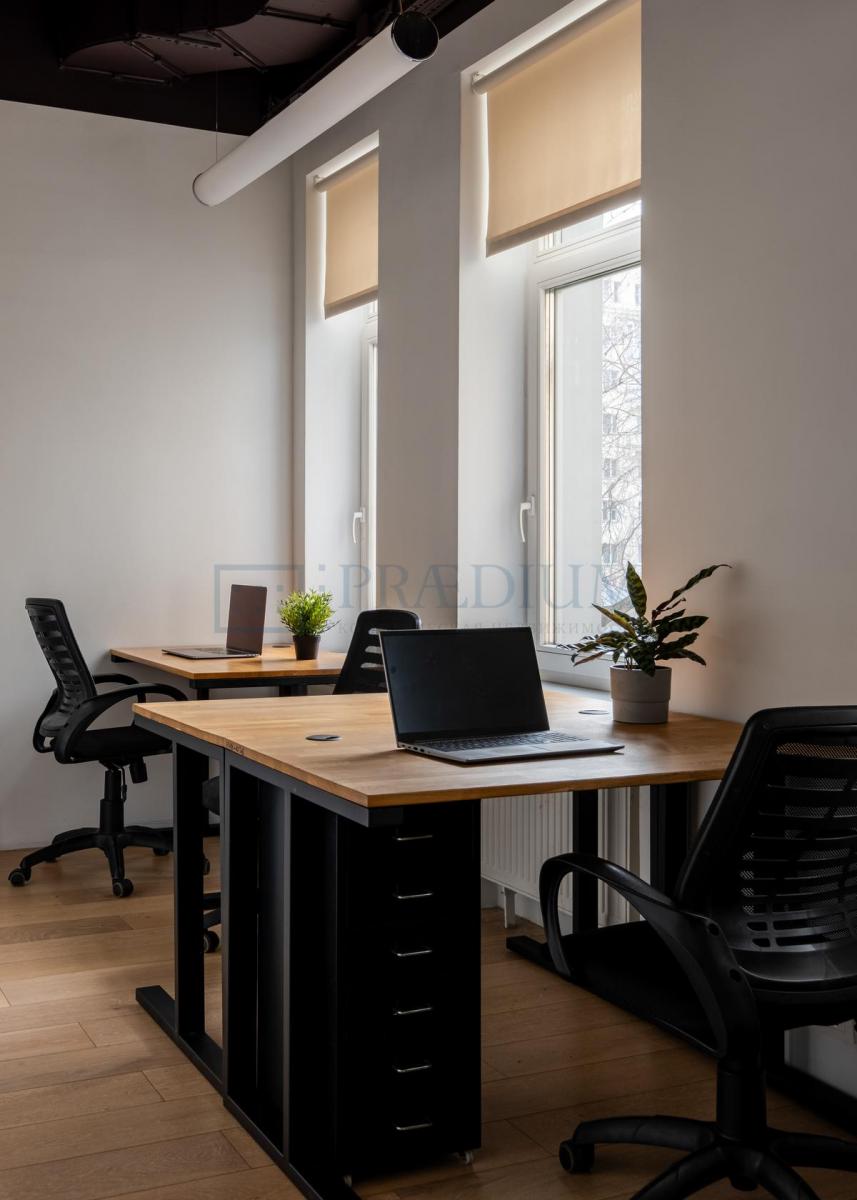 Сдается офис в Москве, д 8