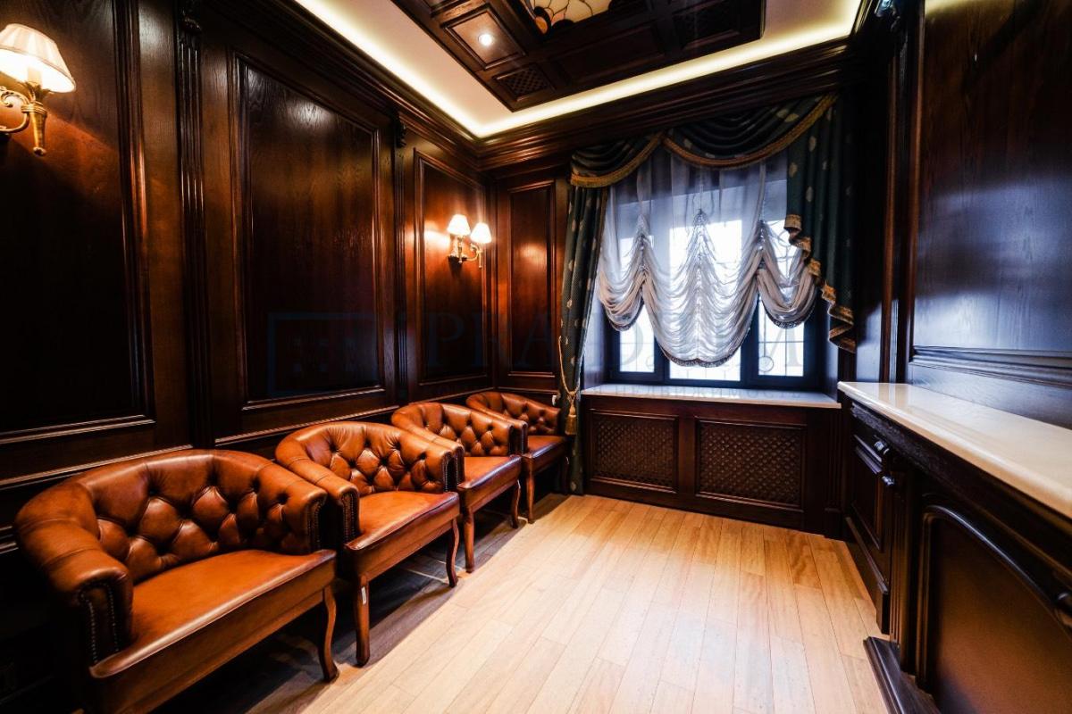 Продам торговое помещение в Москве, д 11 стр 1