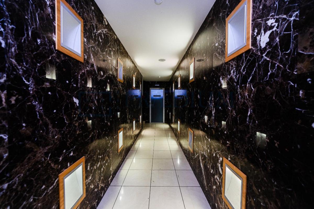 Продам торговое помещение в Москве, д 11 стр 1