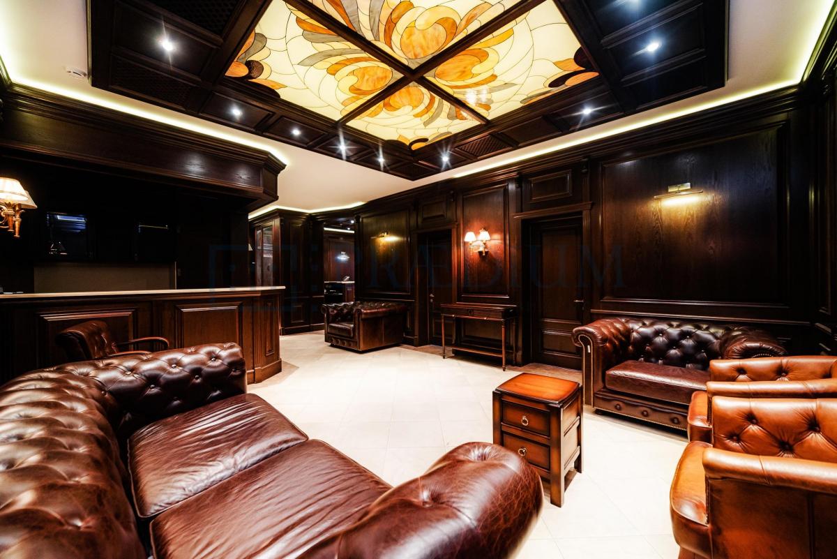 Продам торговое помещение в Москве, д 11 стр 1