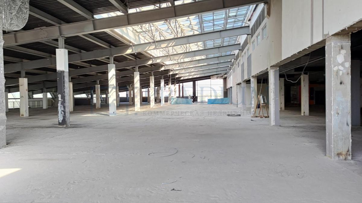 Сдается торговое помещение в Москве, д 88