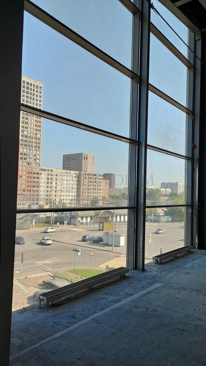 Сдается торговое помещение в Москве, д 88