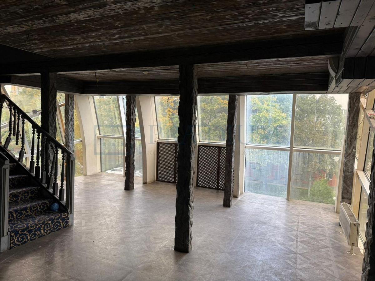 Сдается торговое помещение в Москве, д 5 к А