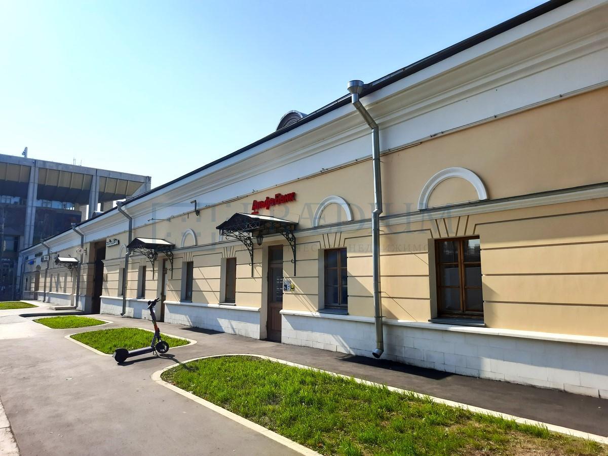 Сдается торговое помещение в Москве, д 24 стр 1