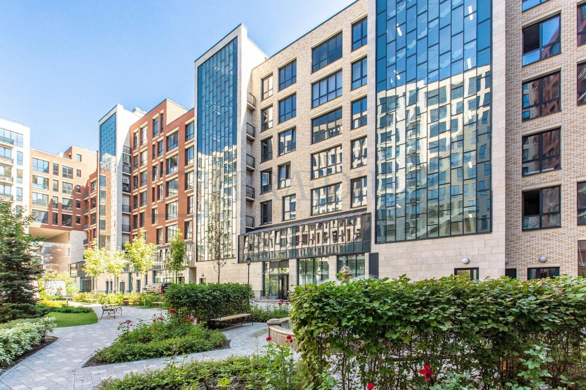 Сдается торговое помещение в Москве, д 8