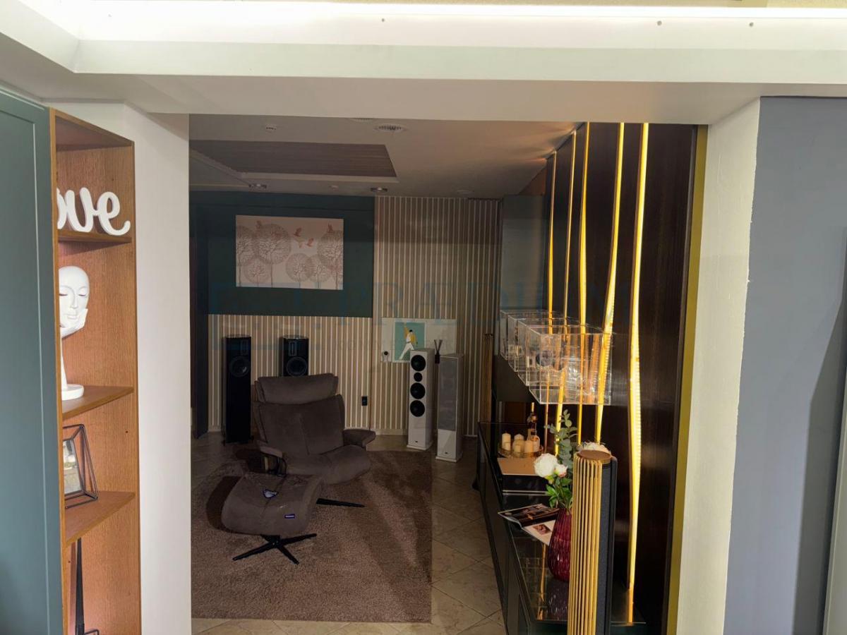 Сдается торговое помещение в Москве, д 59