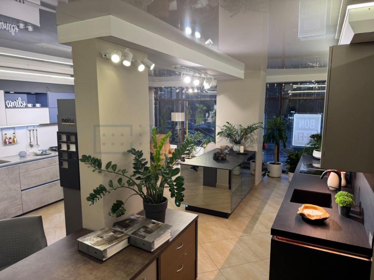 Сдается торговое помещение в Москве, д 59