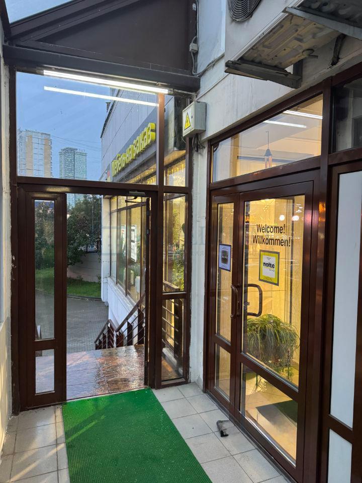 Сдается торговое помещение в Москве, д 59