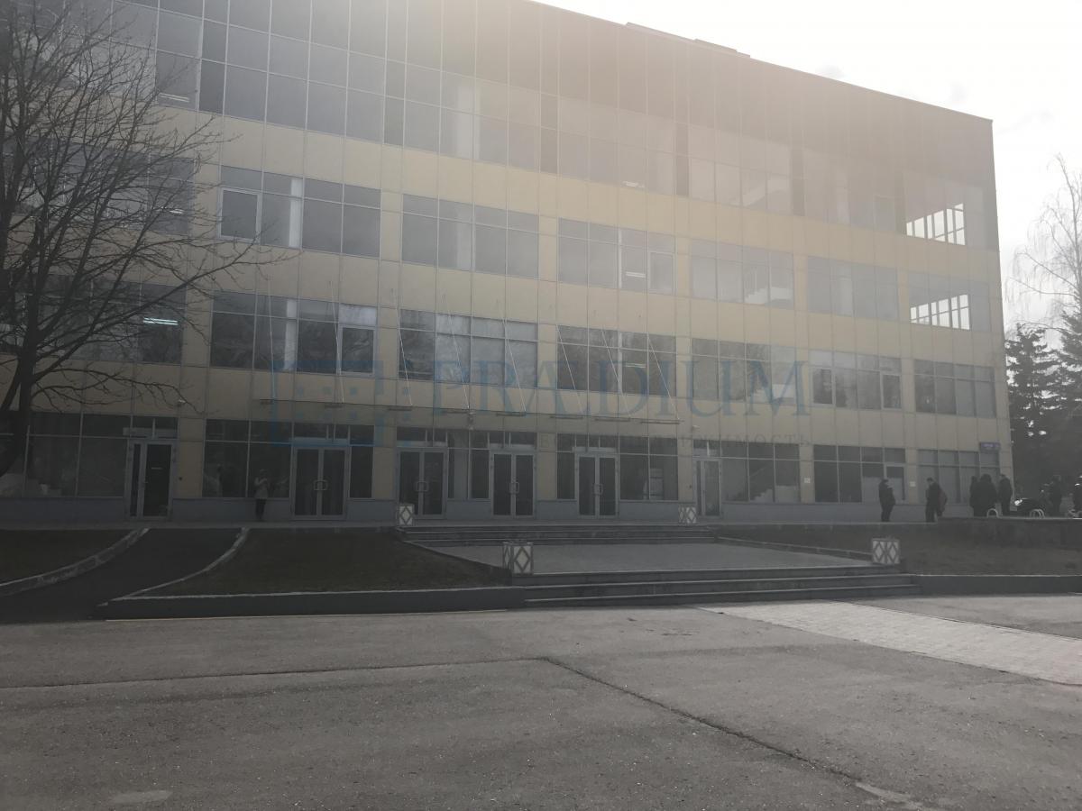 Сдается торговое помещение в Москве, д 52 стр 3