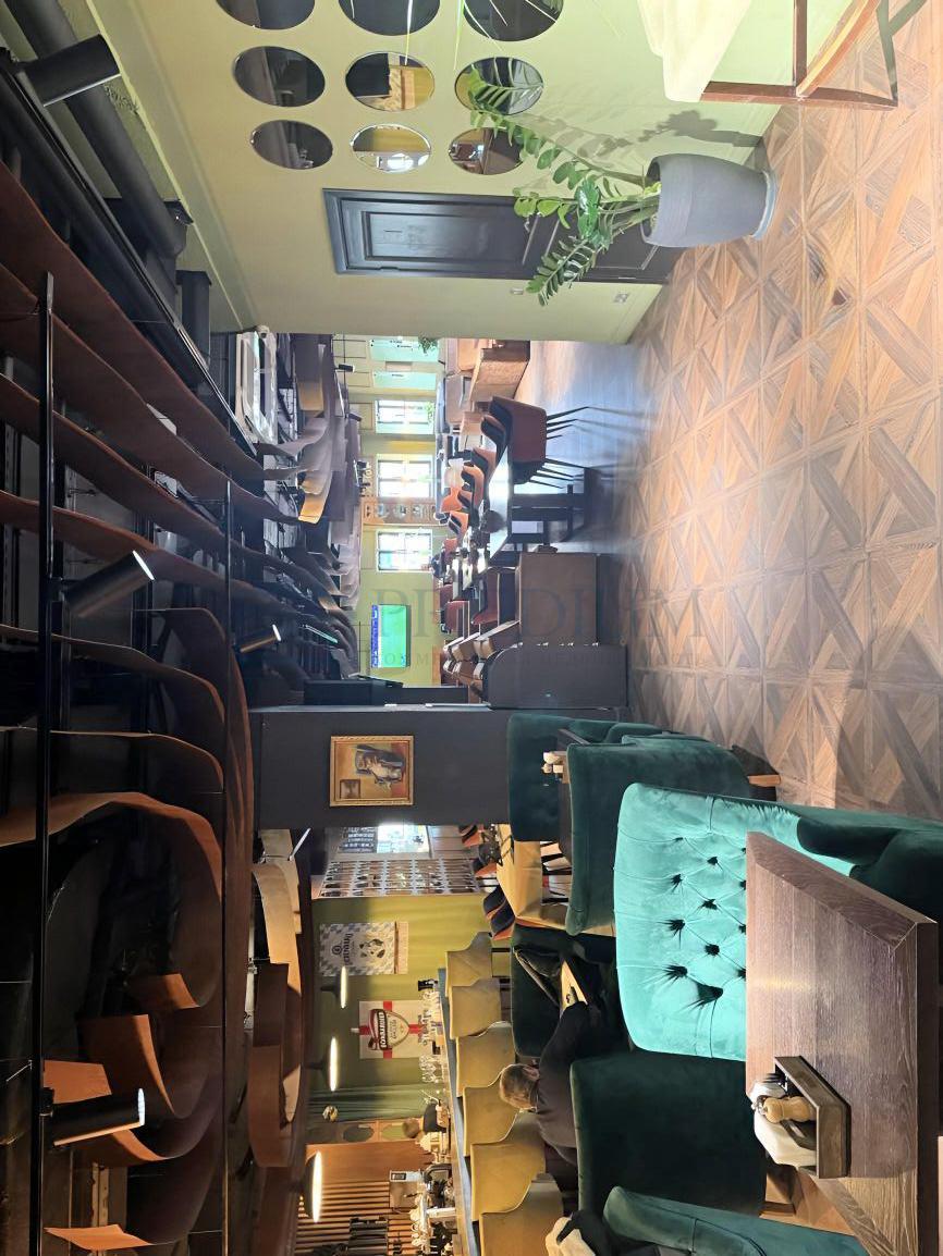 Сдается торговое помещение в Москве, д 9