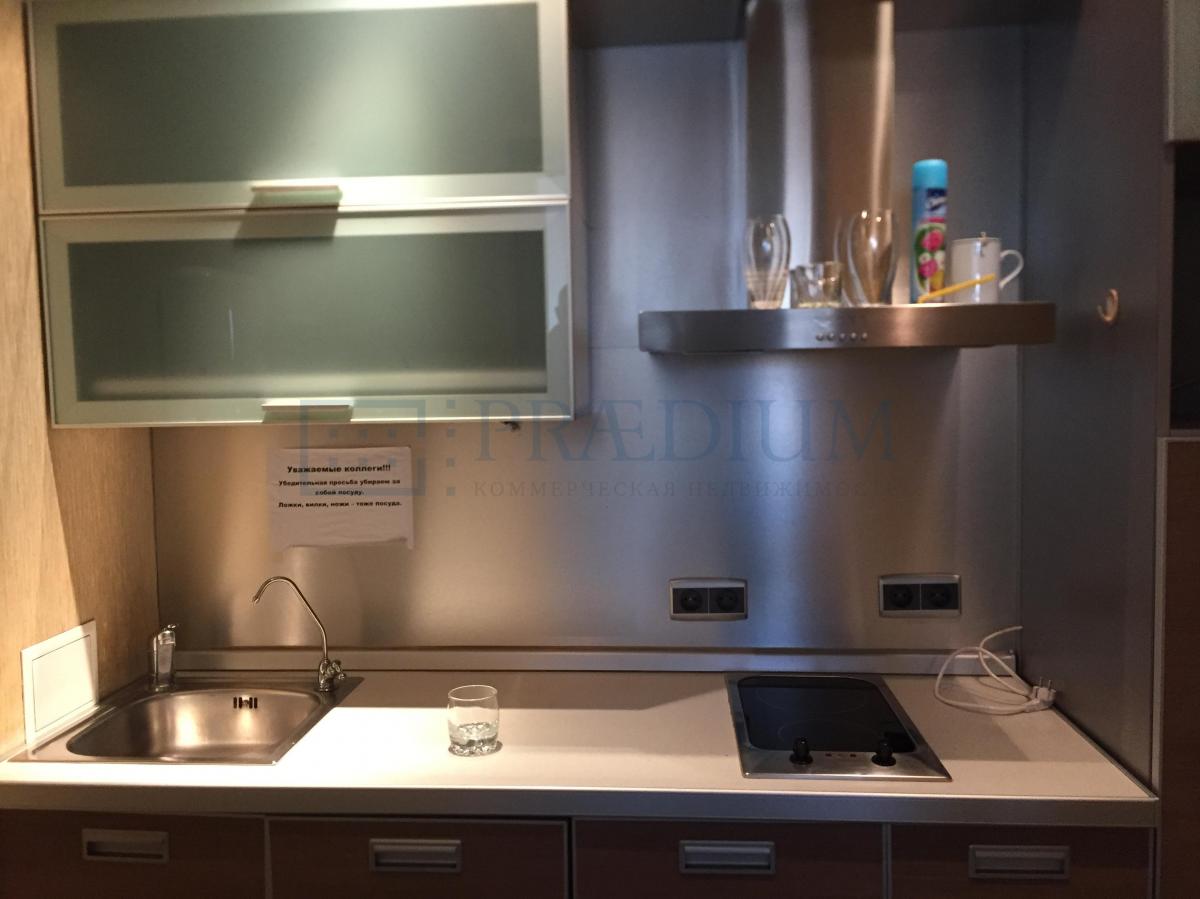 Продам офис в Москве, д 8А