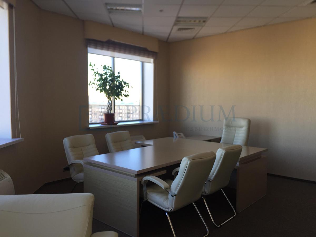 Продам офис в Москве, д 8А