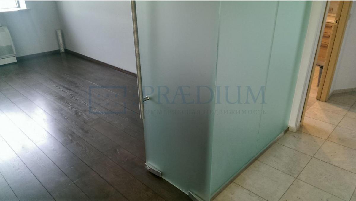 Продам офис в Москве, д 8А