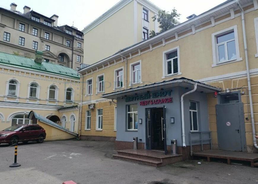 Продам торговое помещение в Москве, д 39 стр 1